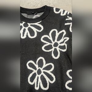 WESC FLORAL SWEATER UNISEX